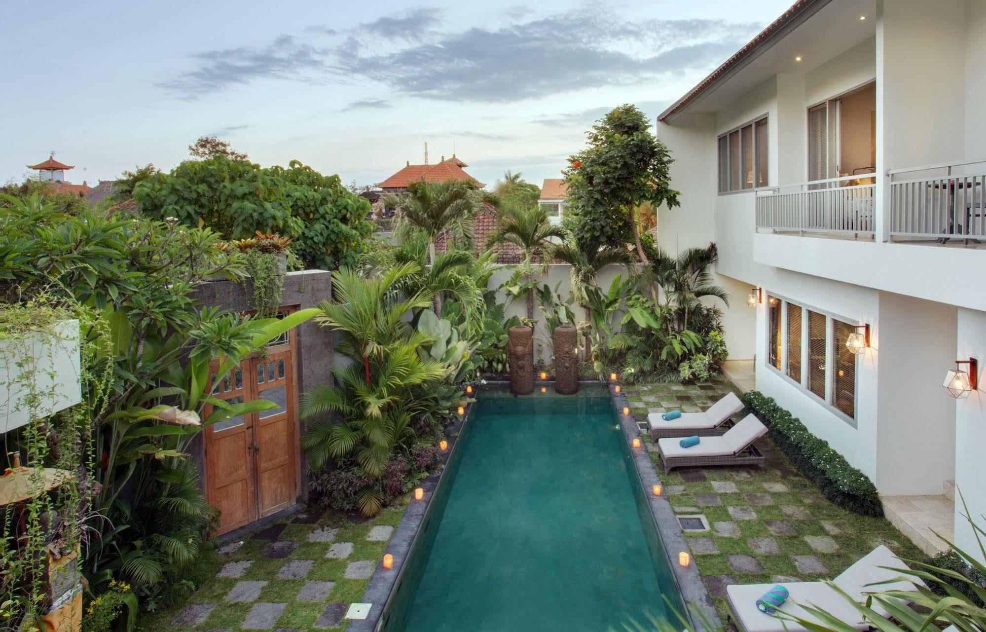 Room & Vespa 2 Seminyak Exterior foto